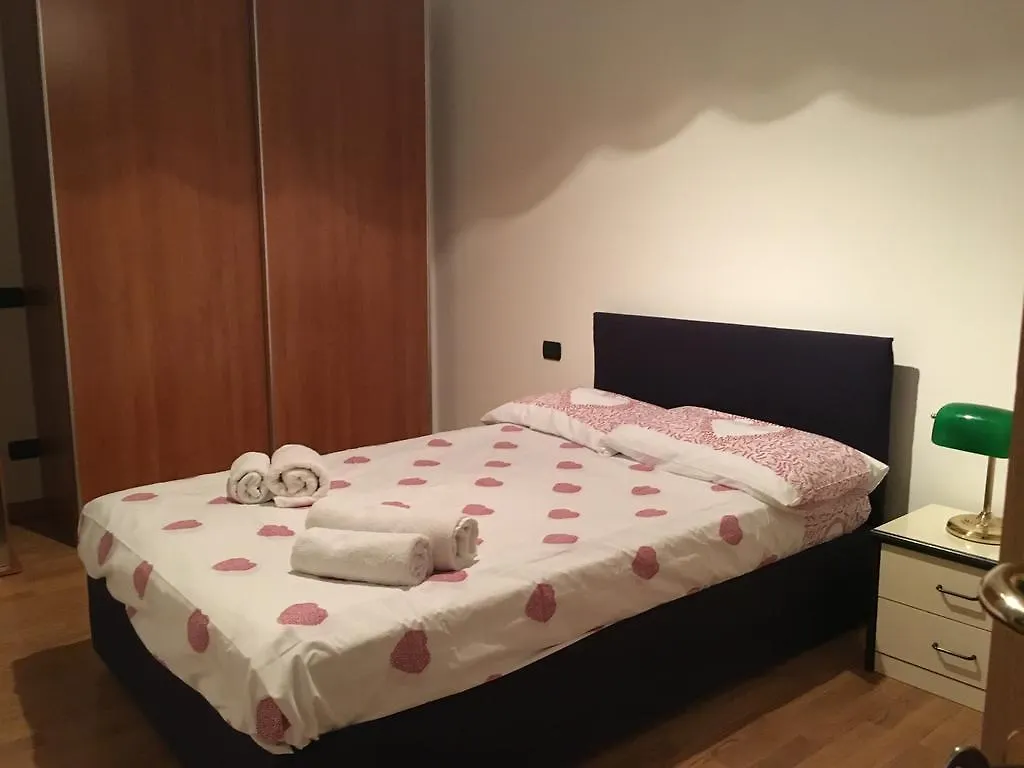 Kibilu - Via Falcone - City Centre - Duomo Milán Apartamento