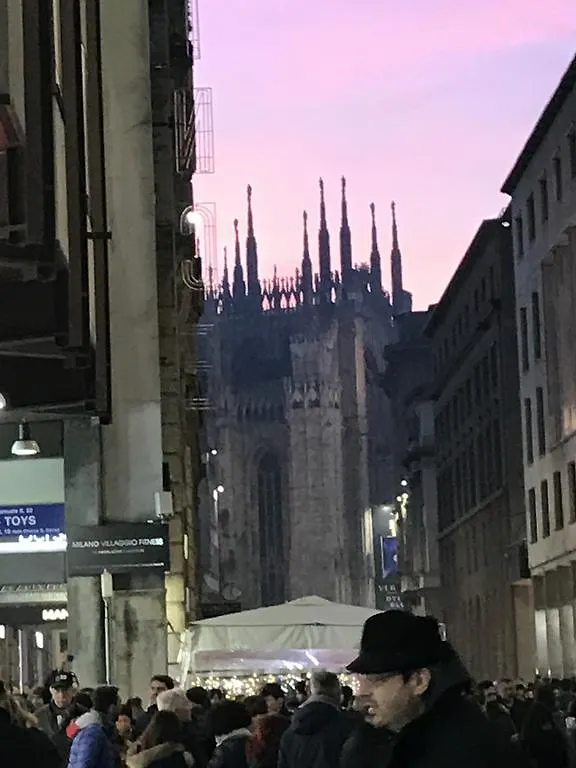Apartament Kibilu - Via Falcone - City Centre - Duomo Mediolan