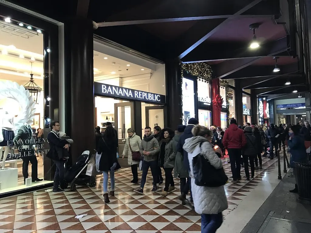 מילאנו Kibilu - Via Falcone - City Centre - Duomo 0*,  איטליה